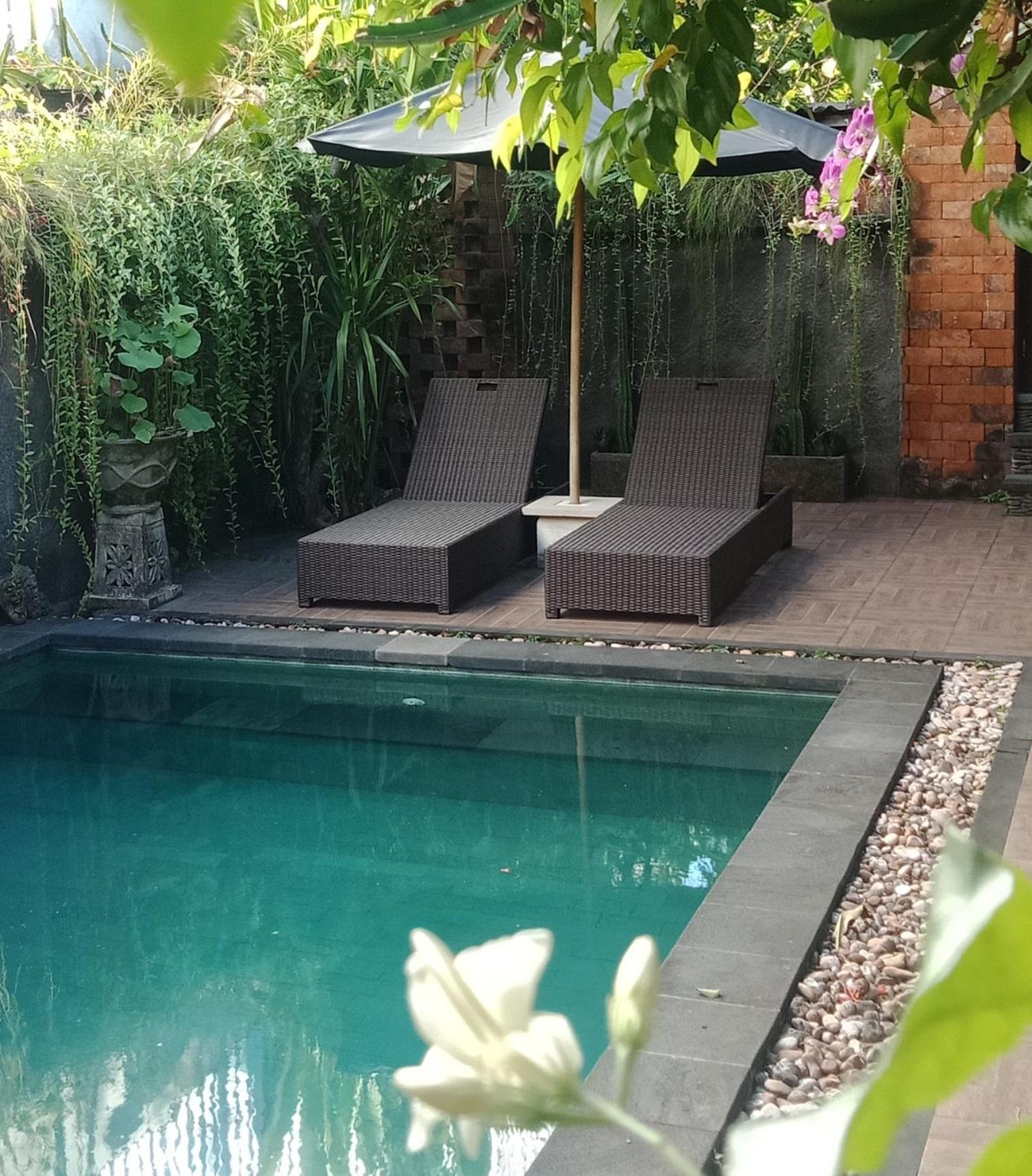 D'Puja Home Stay And Spa Nusa Dua  Esterno foto