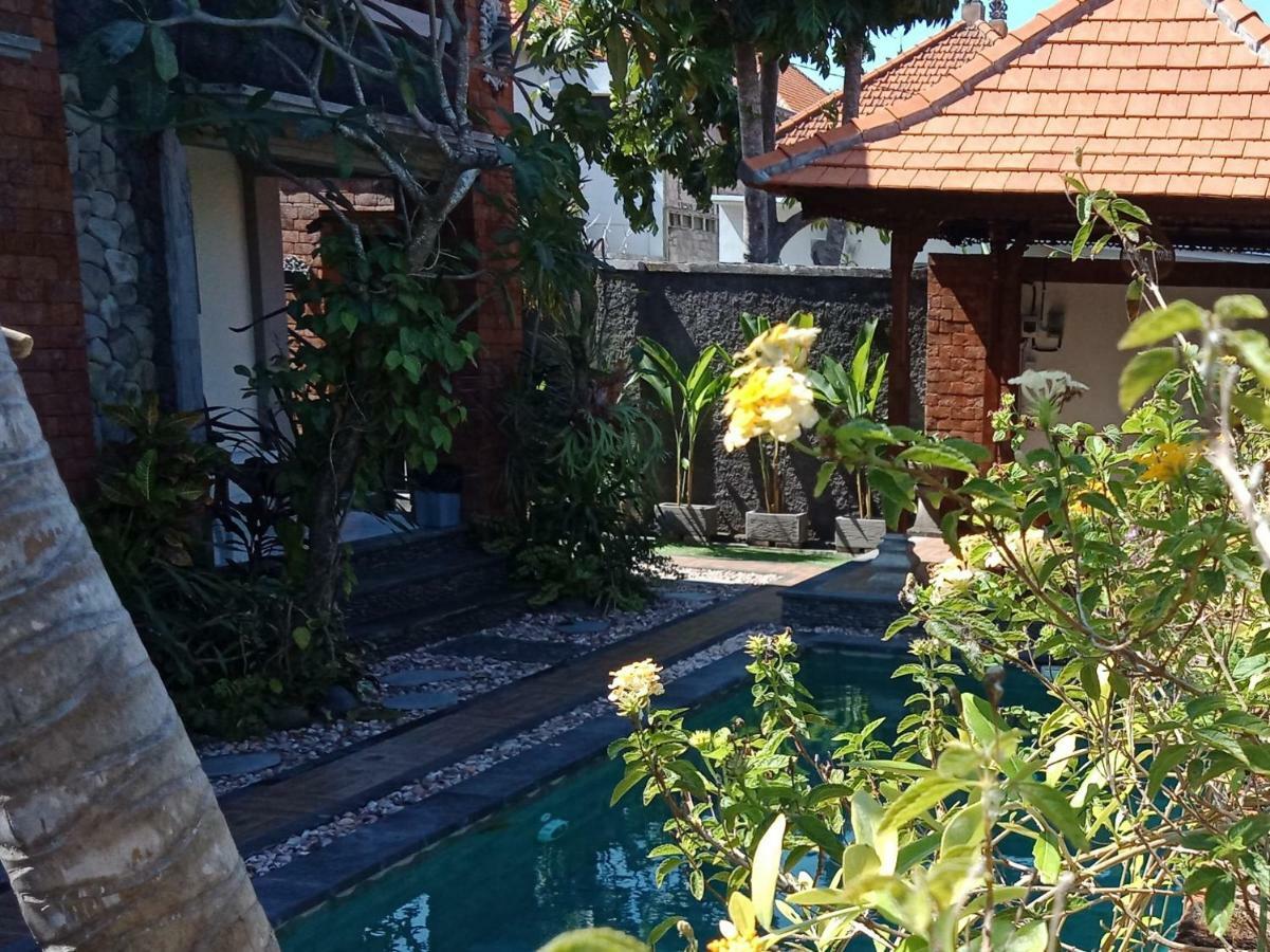 D'Puja Home Stay And Spa Nusa Dua  Esterno foto