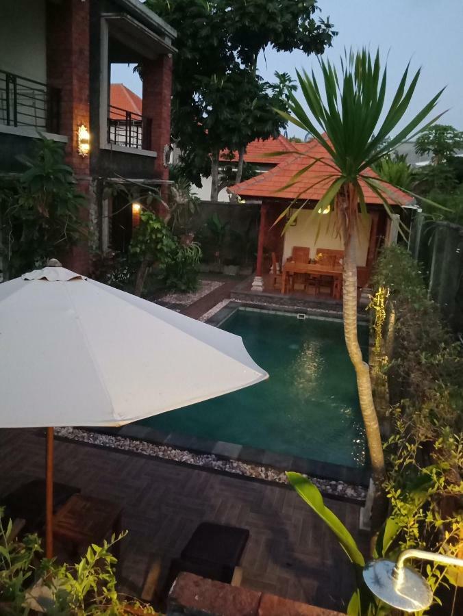 D'Puja Home Stay And Spa Nusa Dua  Esterno foto